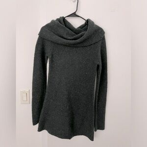 Autumn Cashmere 100% cashmere dark forest green turtleneck long sweater NWT
